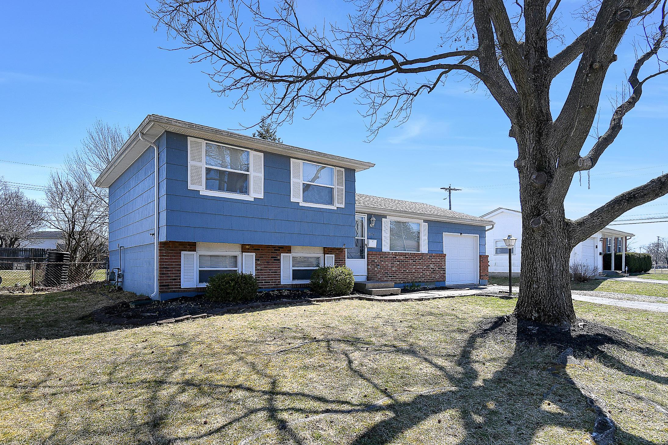 3174 Dunloe Road Columbus, OH 43232 - Photo 1 of 23 Gallery Image 1