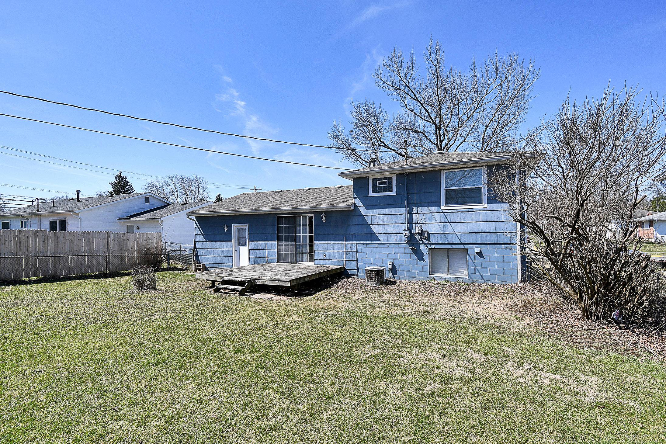 3174 Dunloe Road Columbus, OH 43232 - Photo 23 of 23 Gallery Image 23