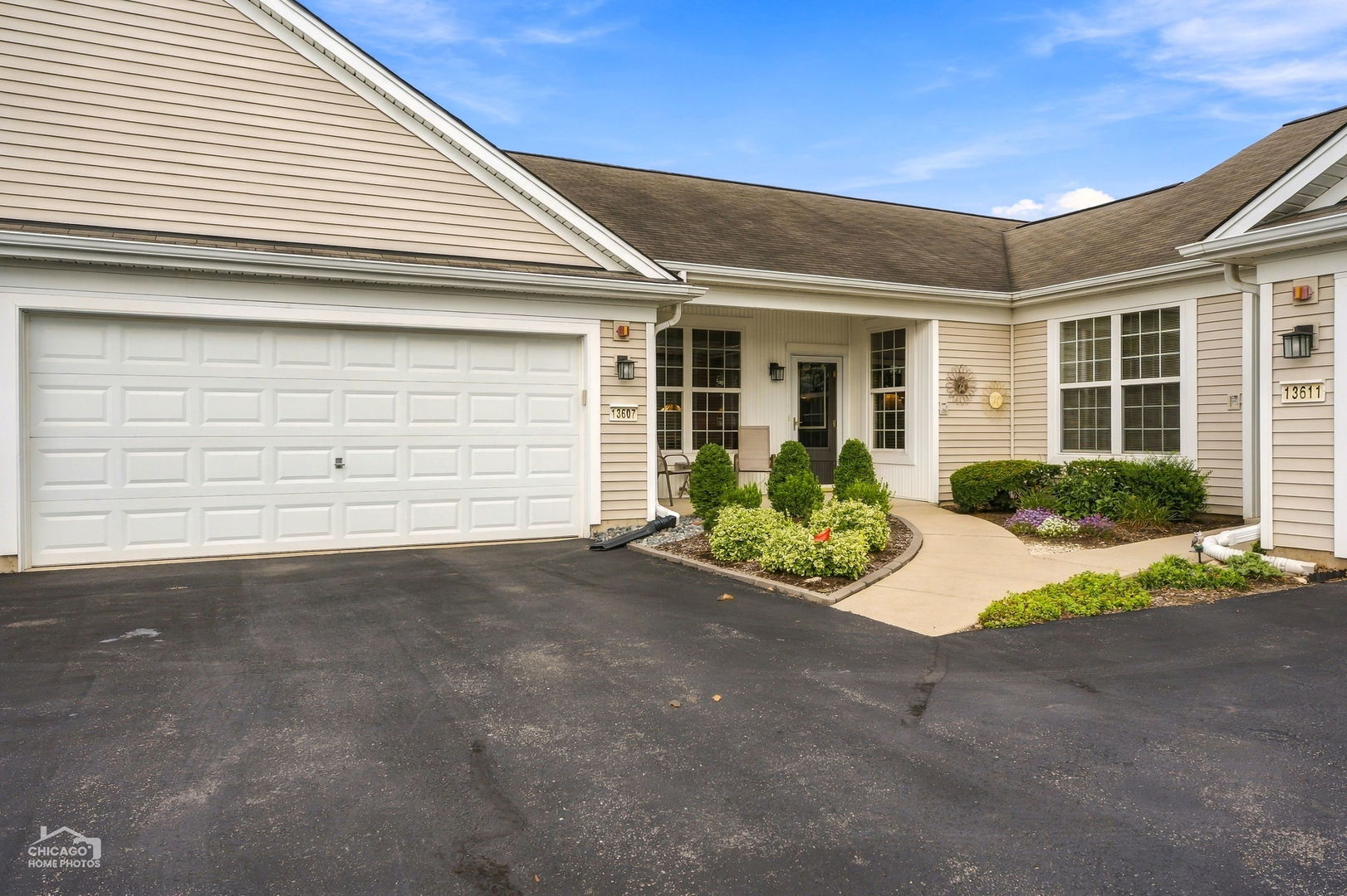13607 Hemlock Road Huntley, IL 60142 - Photo 1 of 36 Gallery Image 1