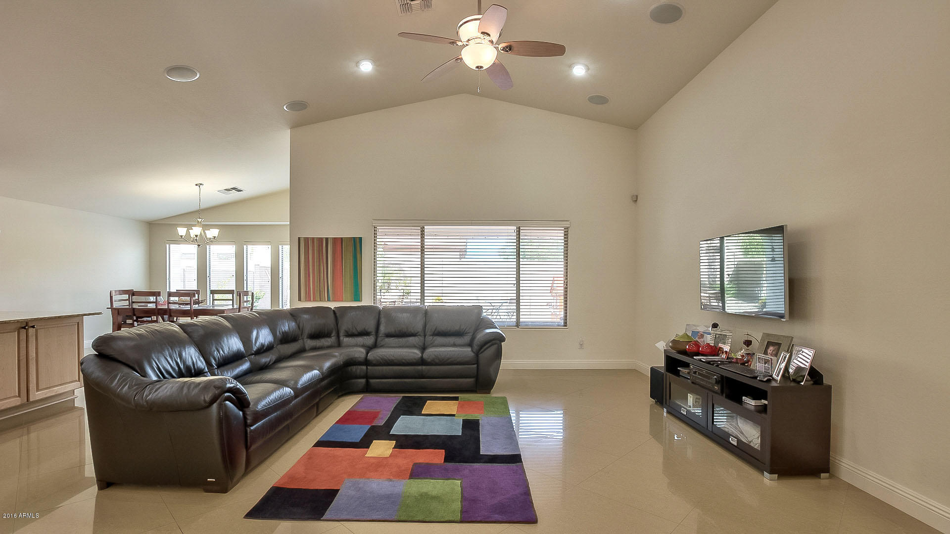 2610 East Ridge Creek Road Phoenix, AZ 85024 - Photo 5 of 26 Spacious living room