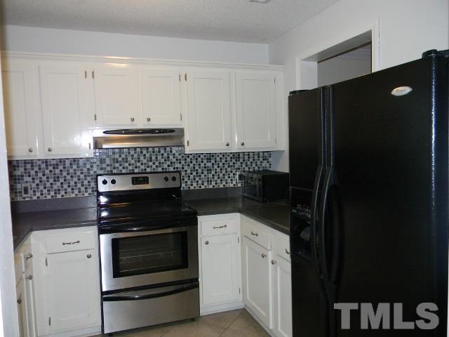 2013 Township Circle Raleigh, NC 27609 - Photo 4 of 14