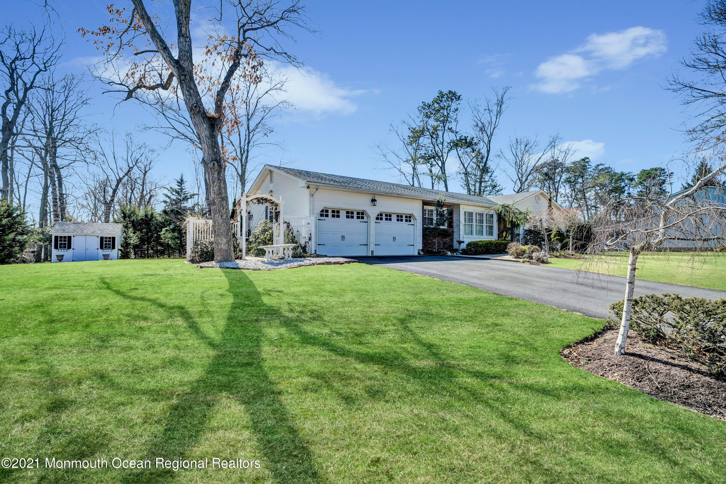 725 Millbrook Road Brick, NJ 08724 - Photo 2 of 40 1 (2)