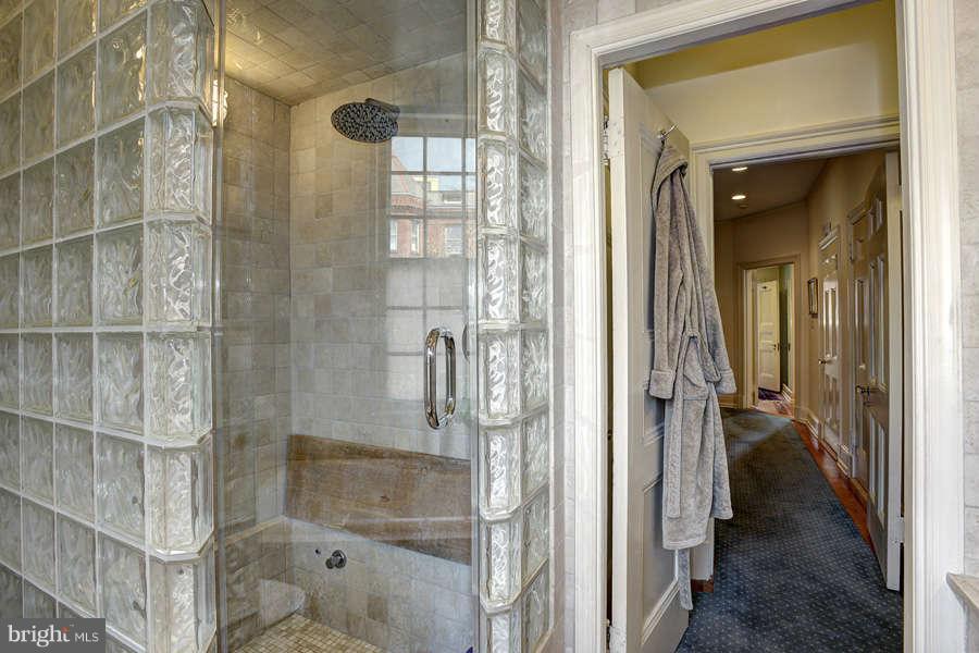 2134 Leroy Place Northwest Washington, DC 20008 - Photo 15 of 27 Bath (Master)