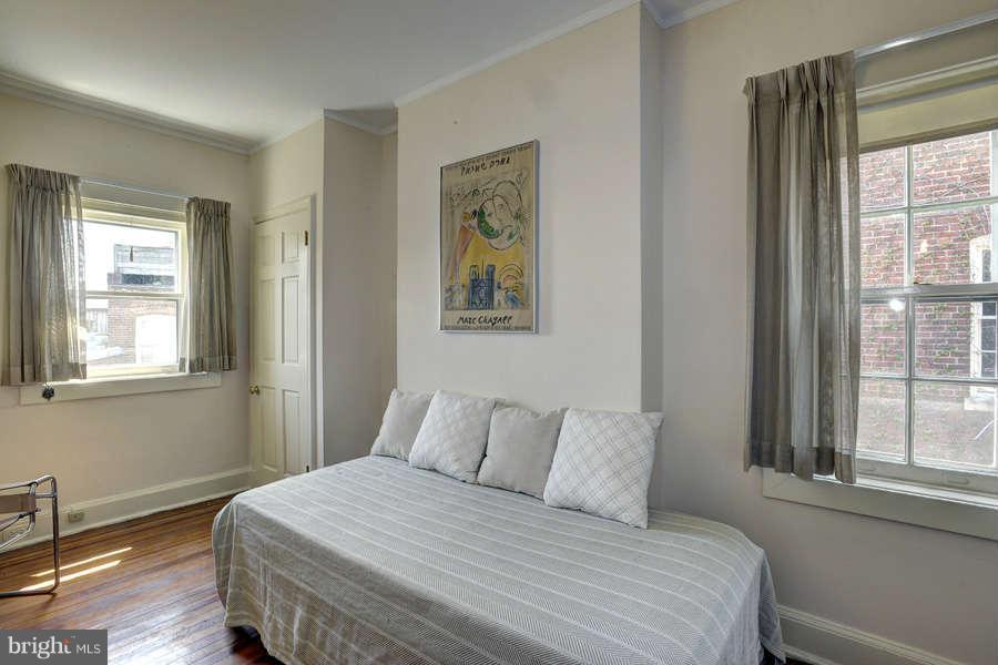 2134 Leroy Place Northwest Washington, DC 20008 - Photo 18 of 27 Bedroom