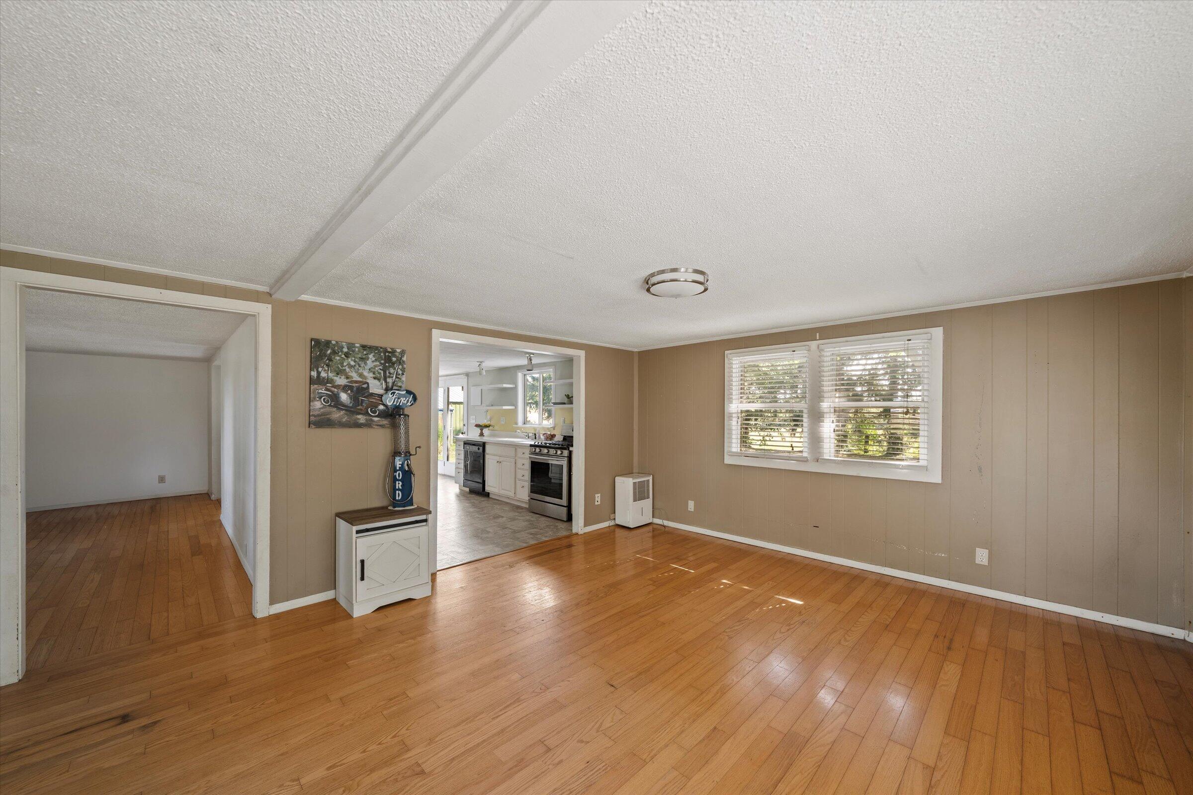 15835 Guyer Street Union, MI 49130 - Photo 15 of 28 09-A7404605