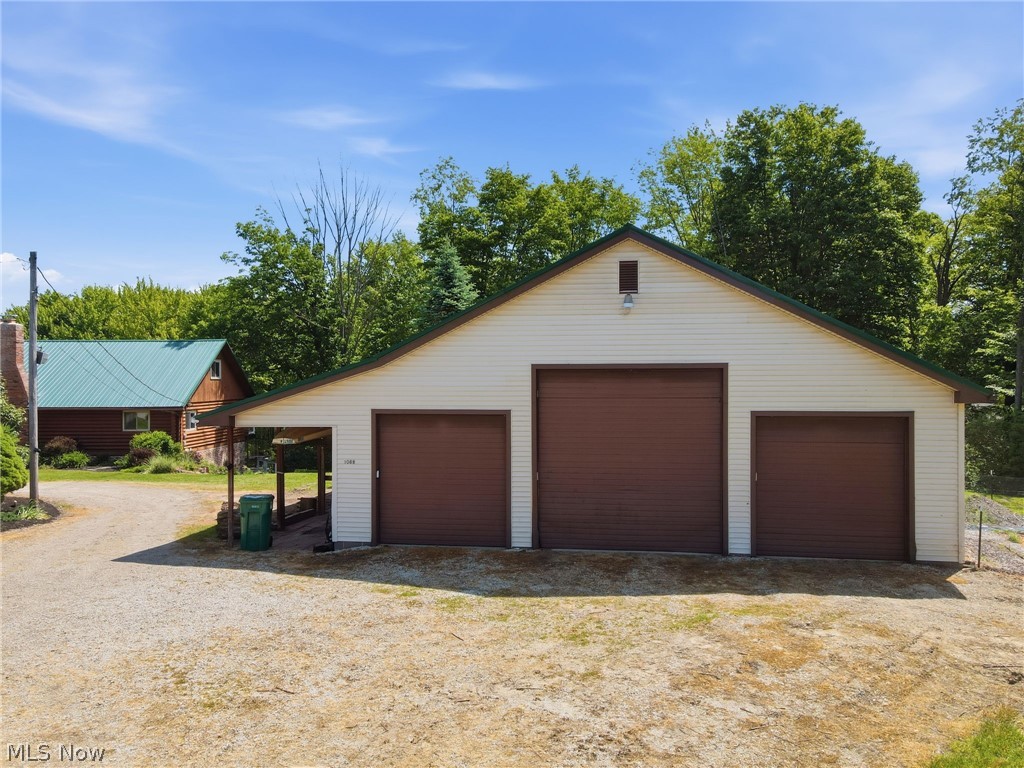 1068 Evening Star Drive Rome, OH 44085 - Photo 2 of 42