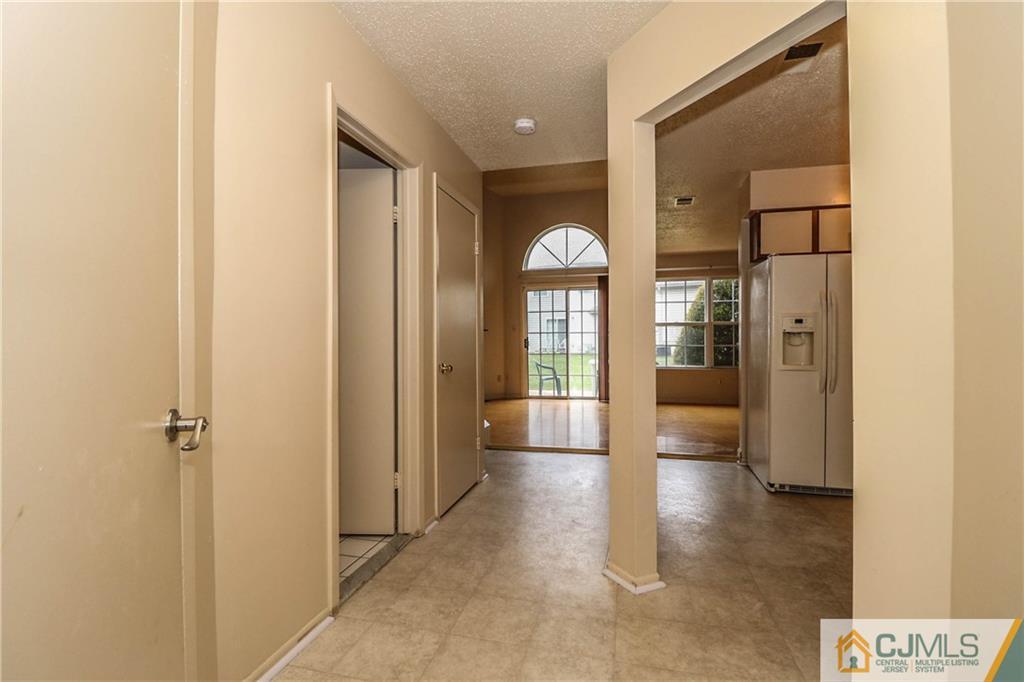 345 Lunar Road Piscataway, NJ 08854 - Photo 4 of 19 Gallery Image 4