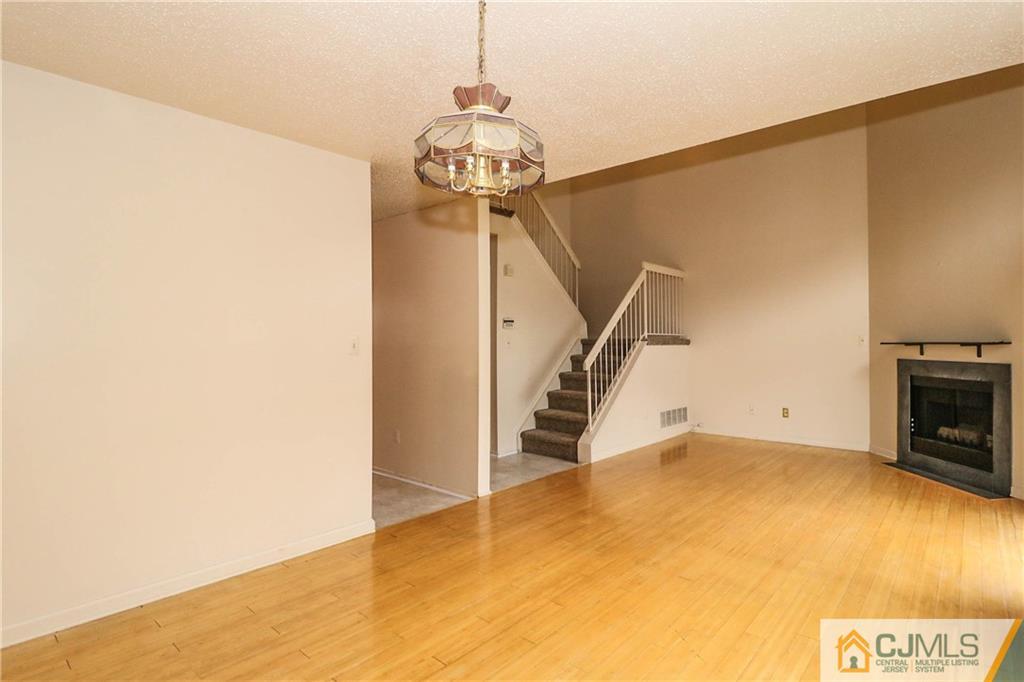 345 Lunar Road Piscataway, NJ 08854 - Photo 6 of 19 Gallery Image 6
