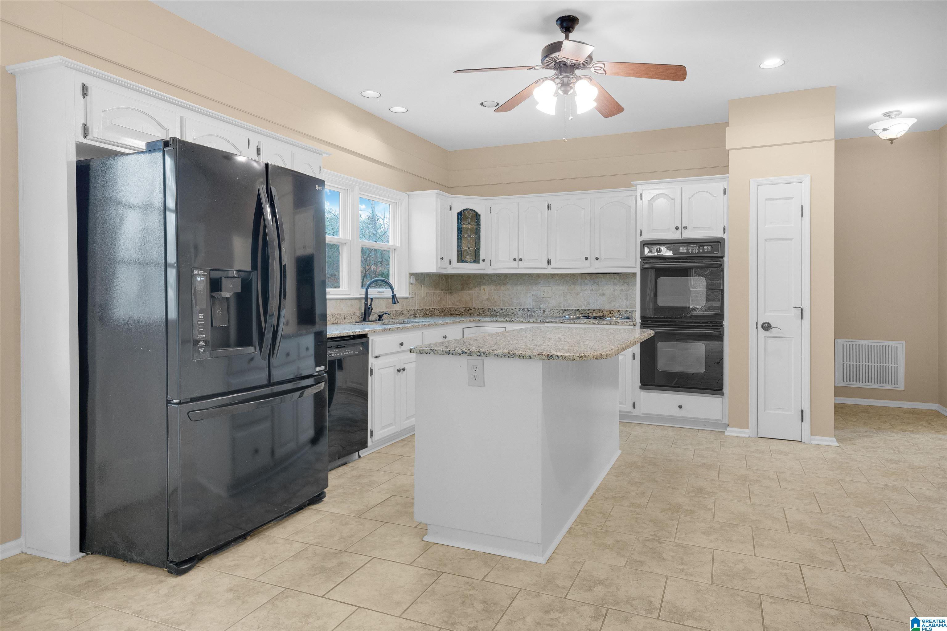 449 St Annes Drive Birmingham, AL 35244 - Photo 10 of 73