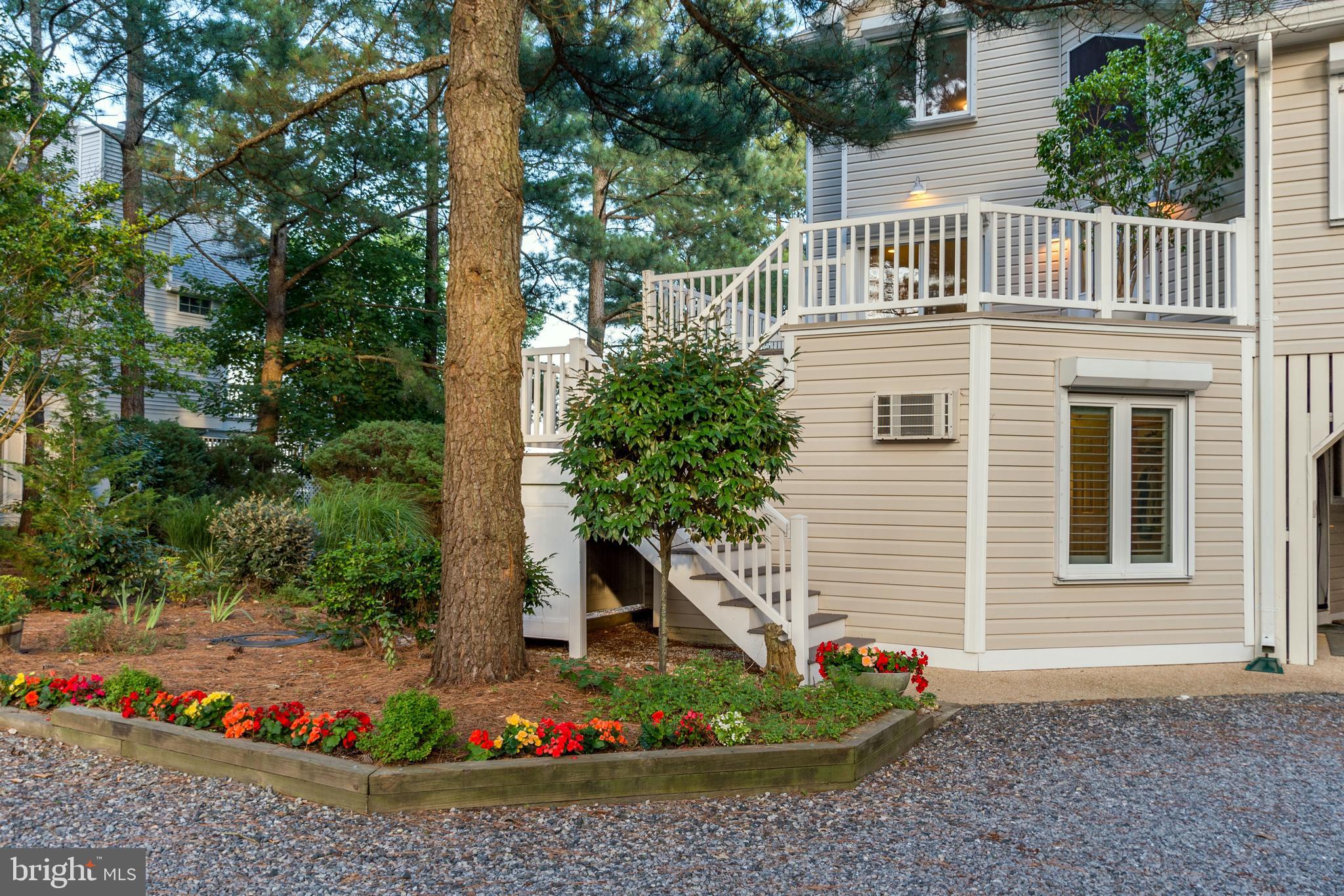 533 Bethany Loop Bethany Beach, DE 19930 - Photo 32 of 44 Steps to main level