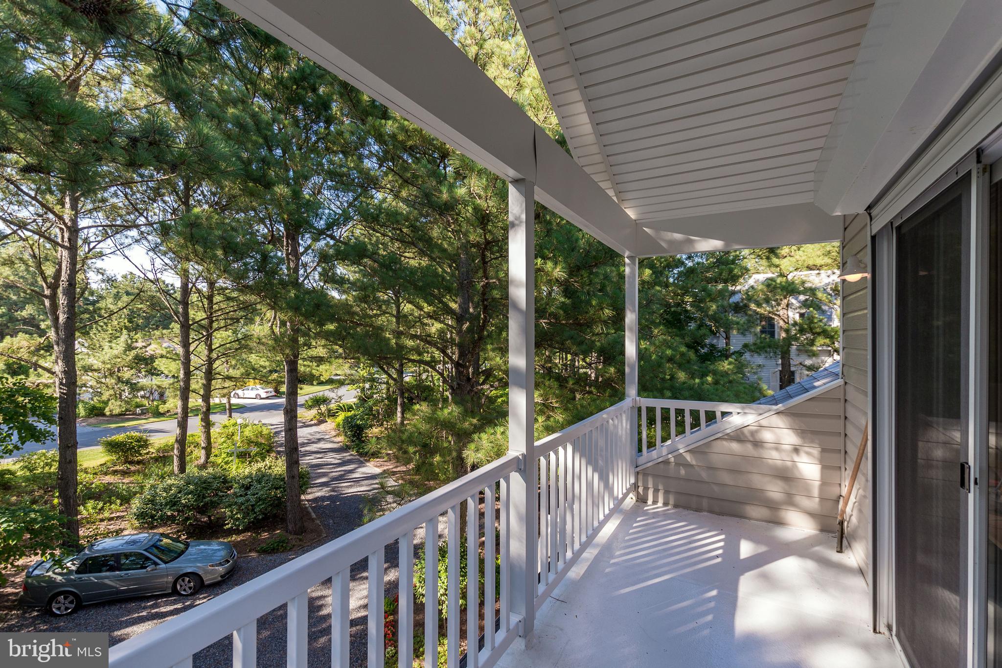 533 Bethany Loop Bethany Beach, DE 19930 - Photo 9 of 44 Balconies for relaxing