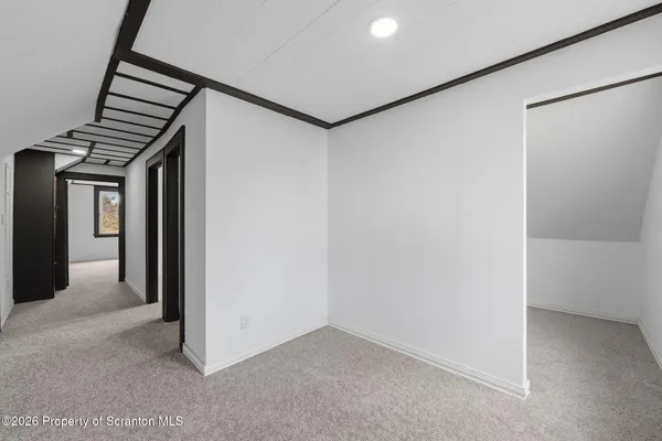 $250,000 | 75 Hamlin Highway, Moscow, PA 18444