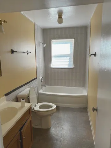 $110,000 | 12513 Bishop Street, Riverdale, IL 60827