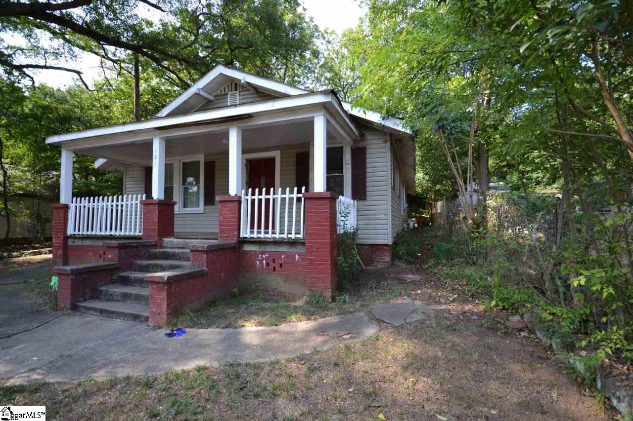 121 Judson Road Greenville, SC 29611 - Photo 2 of 10 Gallery Image 2