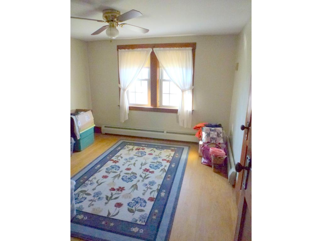 1401 Post Road Rutland Town, VT 05701 - Photo 18 of 22