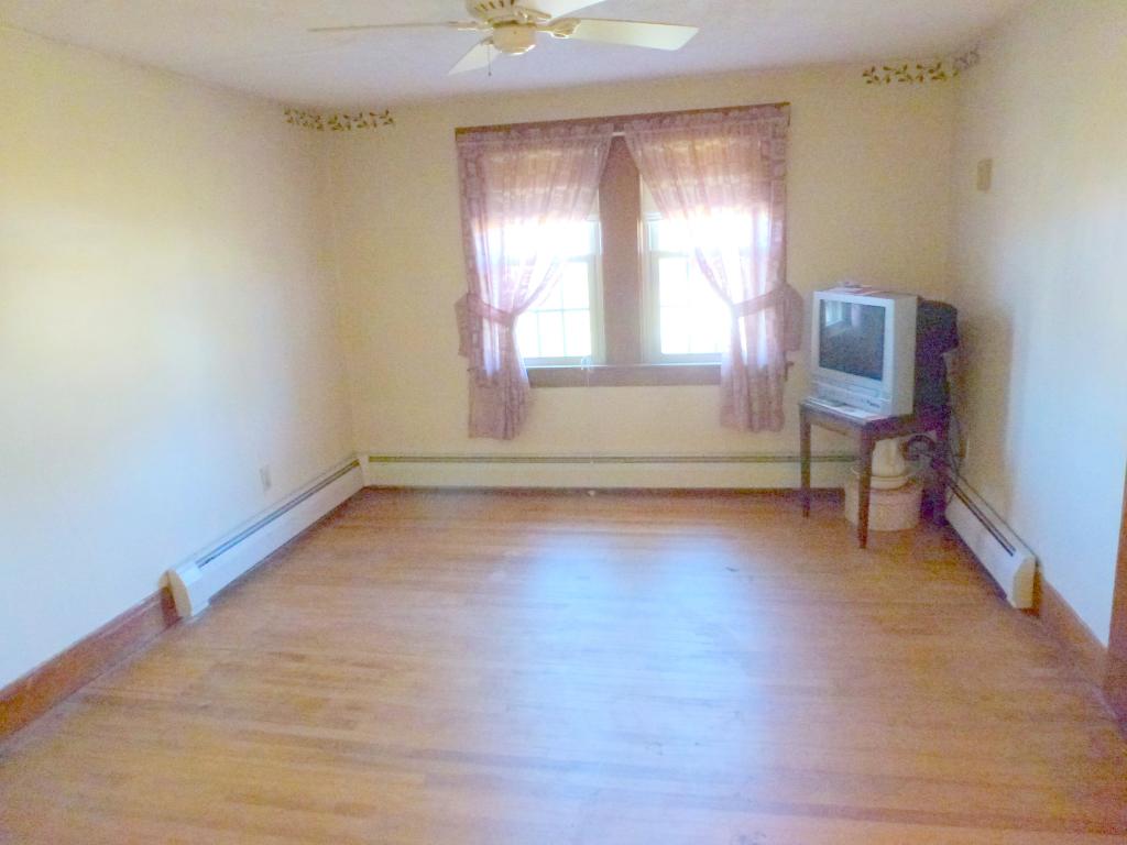 1401 Post Road Rutland Town, VT 05701 - Photo 19 of 22