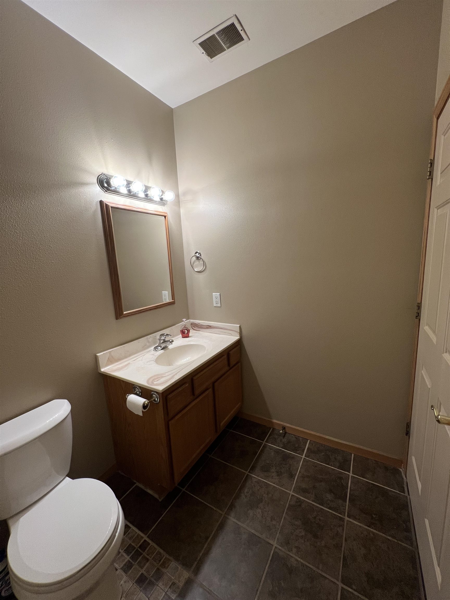 6649 Windsor Commons Avenue Windsor, WI 53598 - Photo 17 of 38