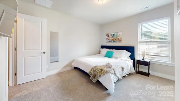 $1,990 | 5020 Central Avenue, Charlotte, NC 28205