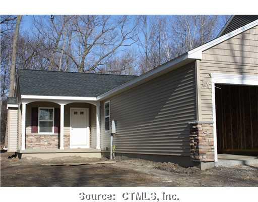 202 Oak Ridge Drive, Unit 39 Windsor Locks, CT 06096 - Photo 1 of 1 Exterior Front.