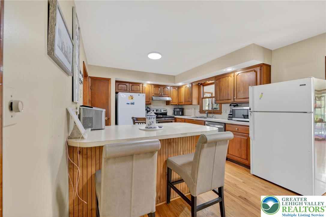 2259 Hillside Road Slatington, PA 18080 - Photo 12 of 52