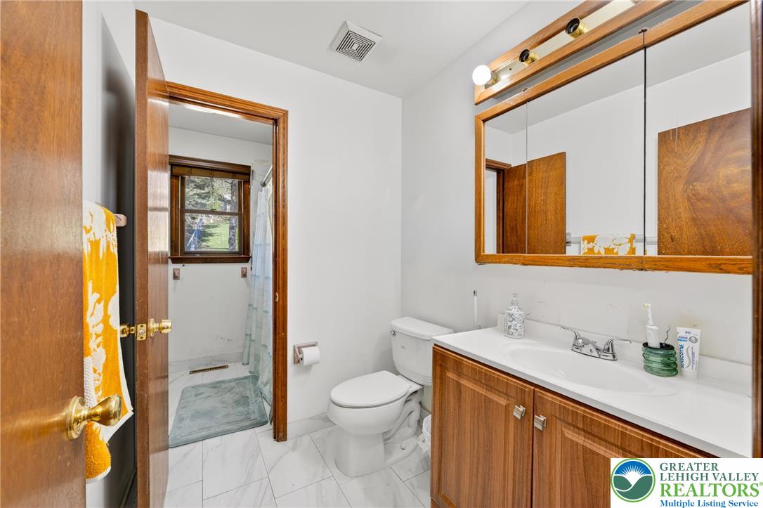 2259 Hillside Road Slatington, PA 18080 - Photo 20 of 52