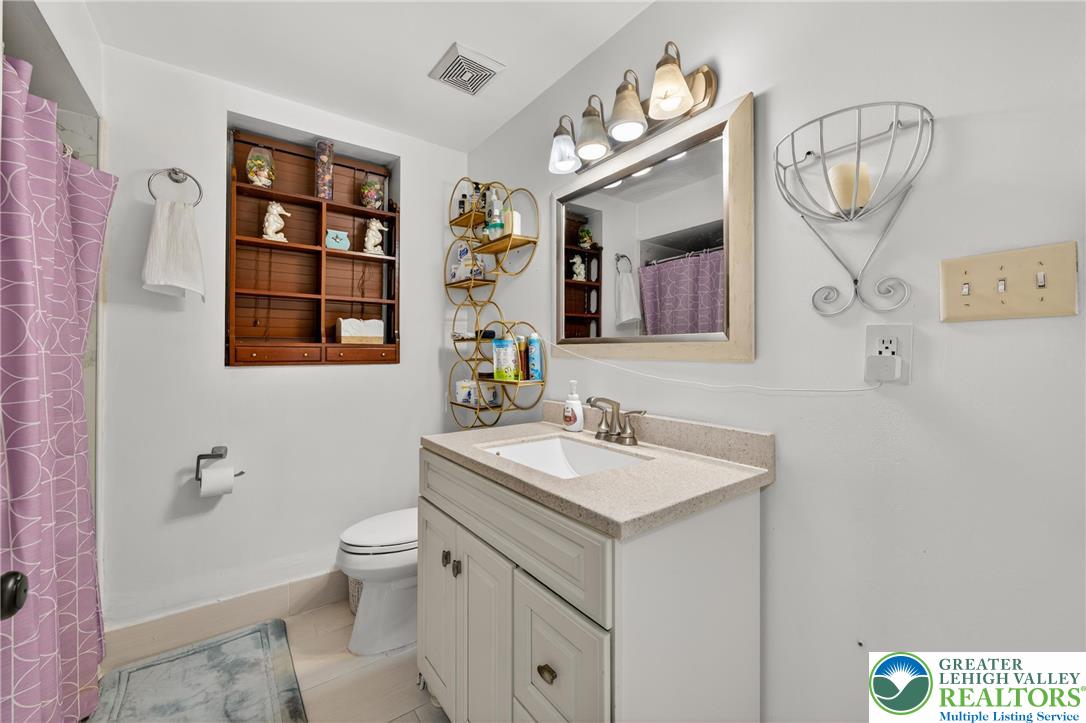 2259 Hillside Road Slatington, PA 18080 - Photo 31 of 52