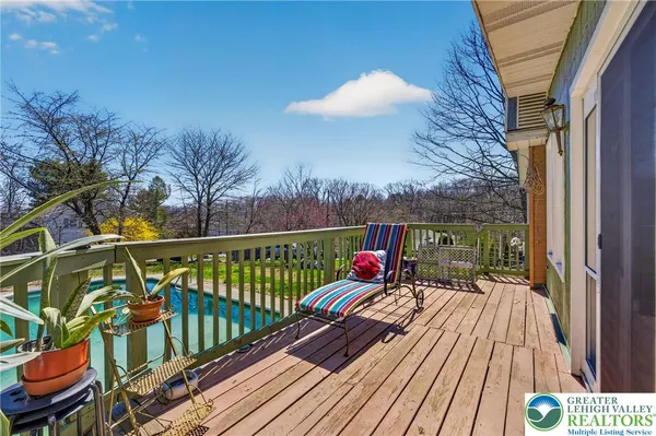 $449,900 | 2259 Hillside Road, Slatington, PA 18080