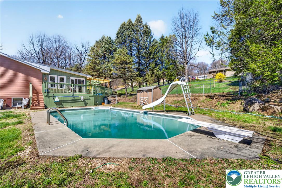 2259 Hillside Road Slatington, PA 18080 - Photo 48 of 52