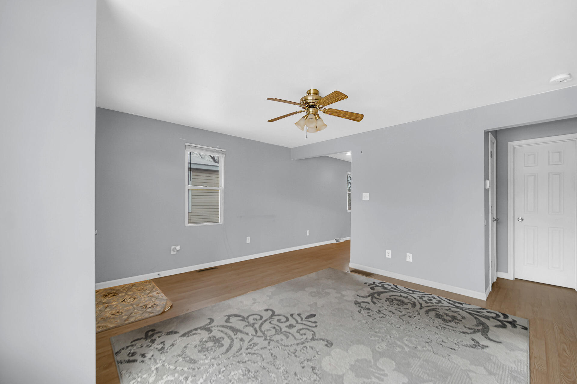 2228 Riverside Drive Lake Station, IN 46405 - Photo 10 of 22 a view of workspace