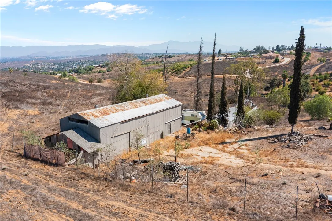 14350 Blackburn Lake Riverside, CA 92503 - Photo 28 of 36 a view of a city with tall buildings