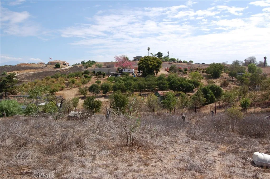 14350 Blackburn Lake Riverside, CA 92503 - Photo 34 of 36 a view of a dry field
