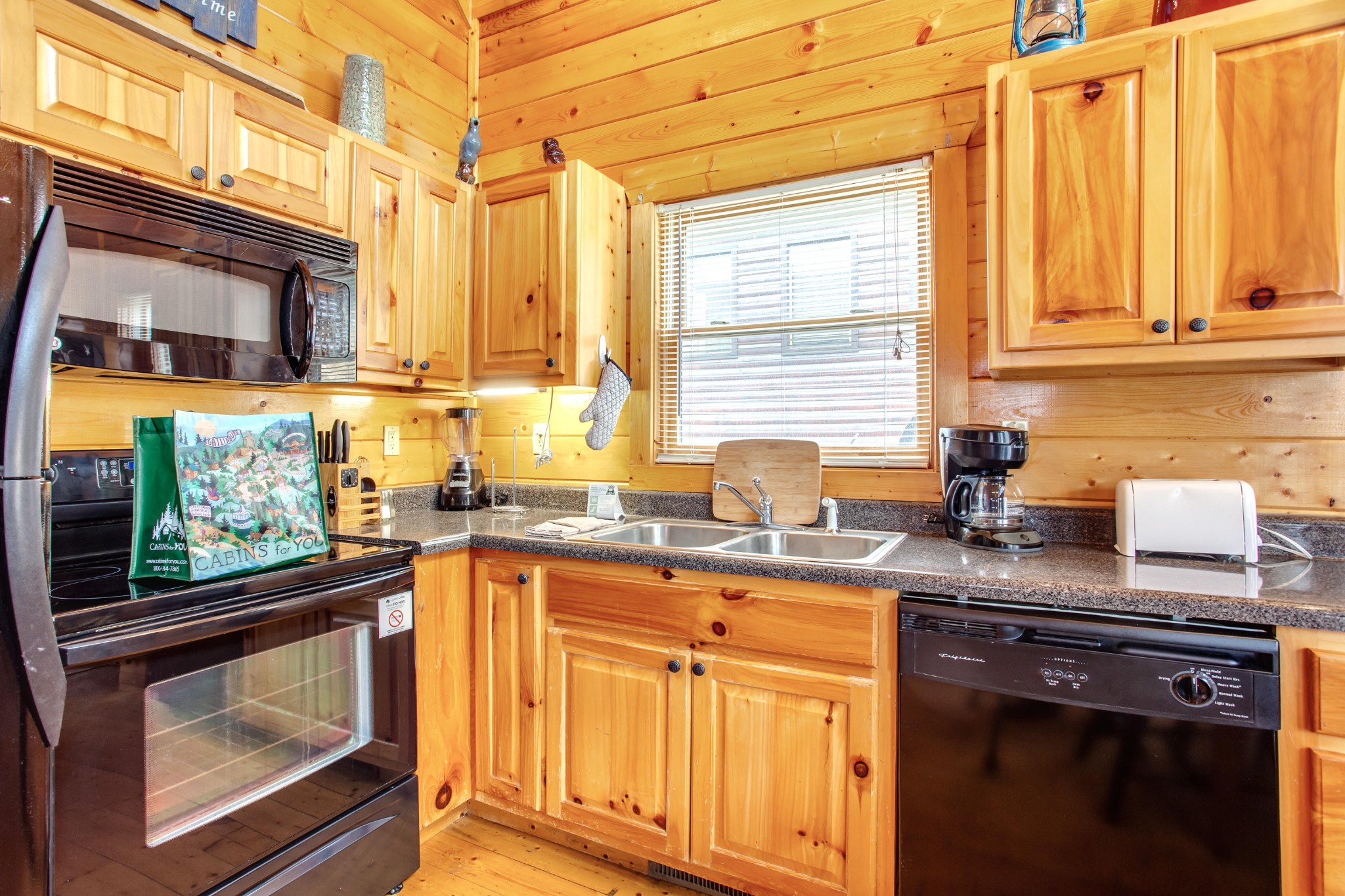 2251 Upper Middle Creek Road, Unit 5 Sevierville, TN 37876 - Photo 10 of 25 Gallery Image 10