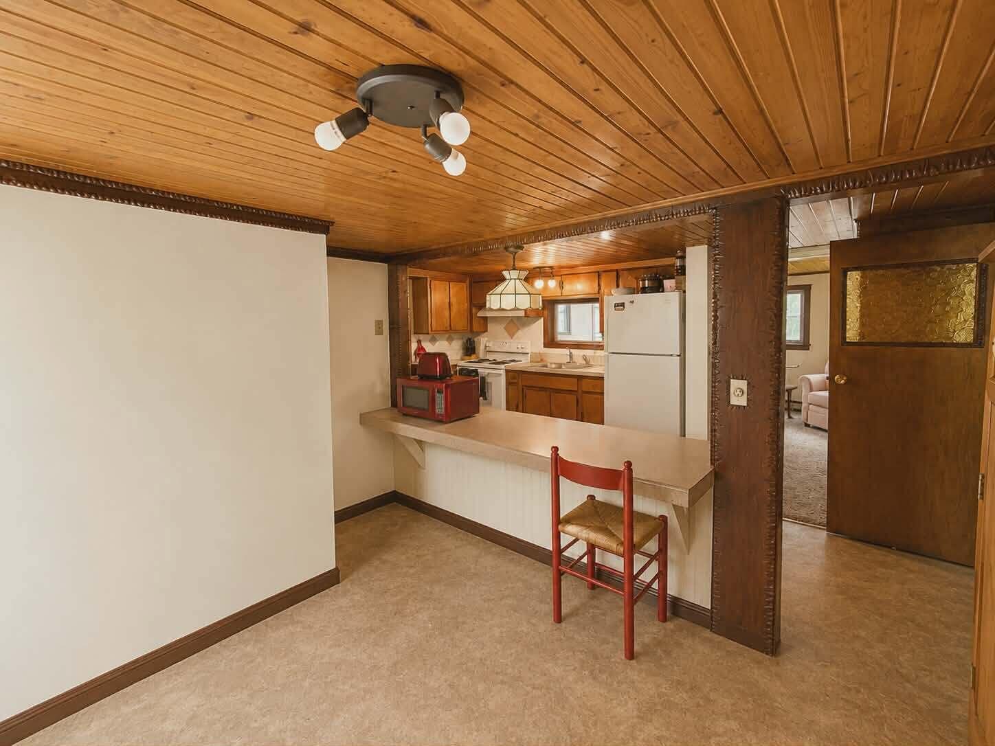 3908 Valley Road Caledonia, WI 53406 - Photo 5 of 14 725213528_2075808309713828_2865700939449
