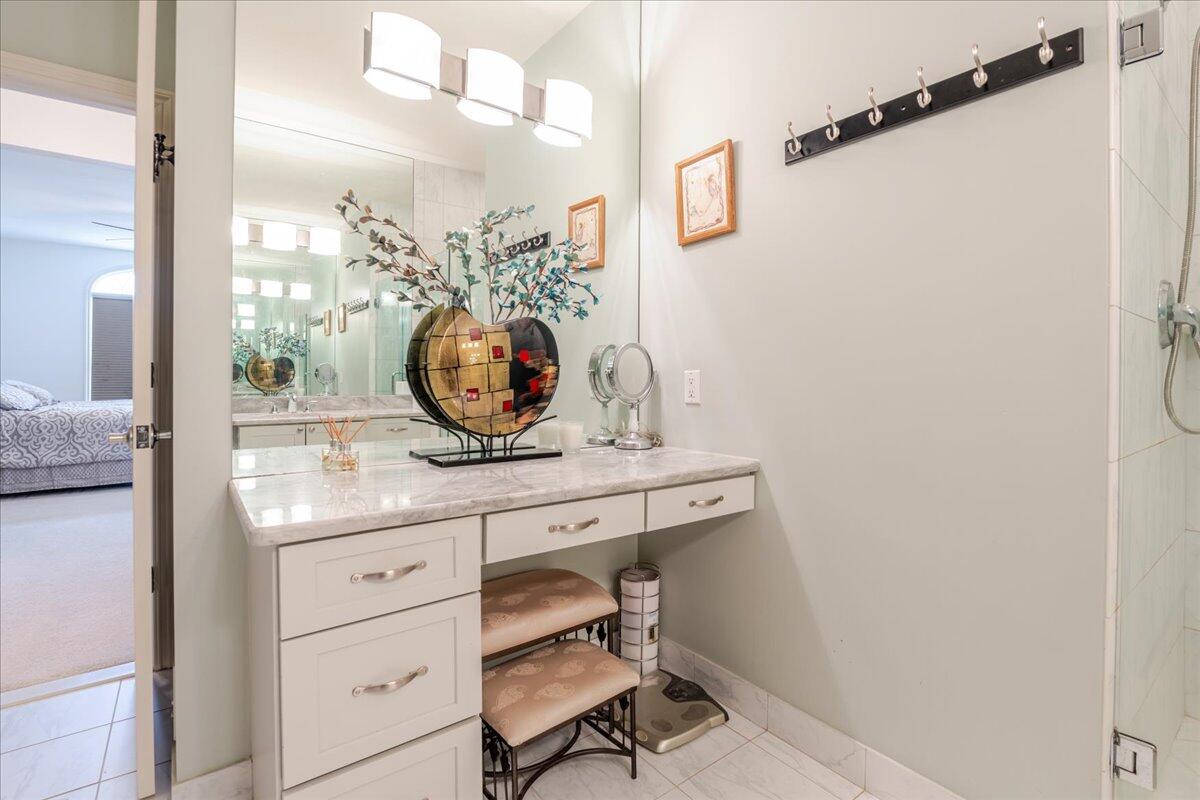 45900 South Stonewood Road Canton, MI 48187 - Photo 21 of 39 15-45900-StoneWood-15