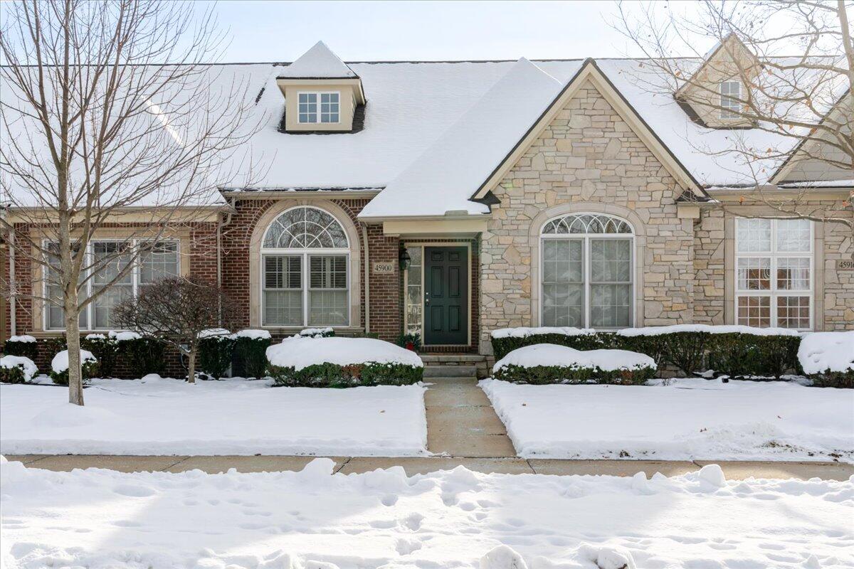 45900 South Stonewood Road Canton, MI 48187 - Photo 36 of 39 01-45900-StoneWood-1