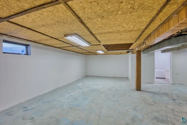 $209,900 | 14 East 4th Avenue South, Aurora, MN 55705