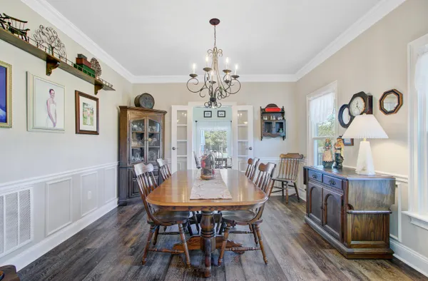 $979,999 | 933 Tree Farm Lane, Cross, SC 29436