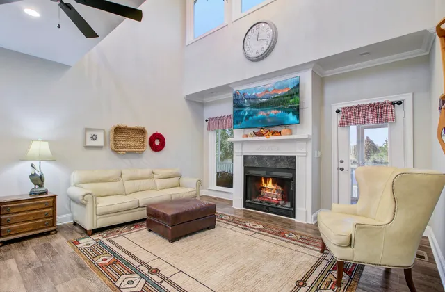 $999,000 | 933 Tree Farm Lane, Cross, SC 29436