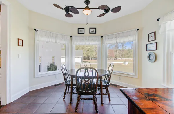 $979,999 | 933 Tree Farm Lane, Cross, SC 29436