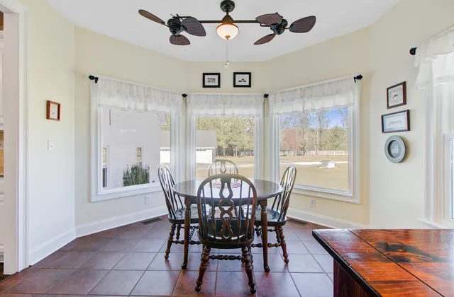 $999,000 | 933 Tree Farm Lane, Cross, SC 29436