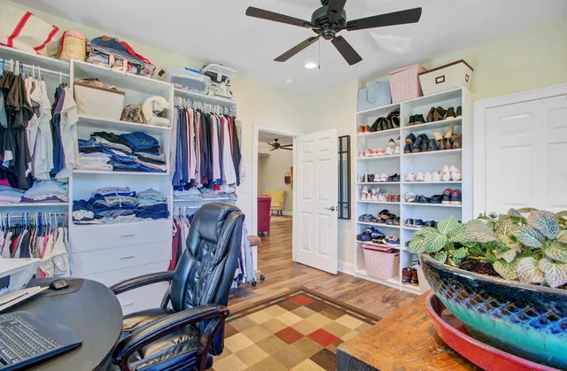 $999,000 | 933 Tree Farm Lane, Cross, SC 29436