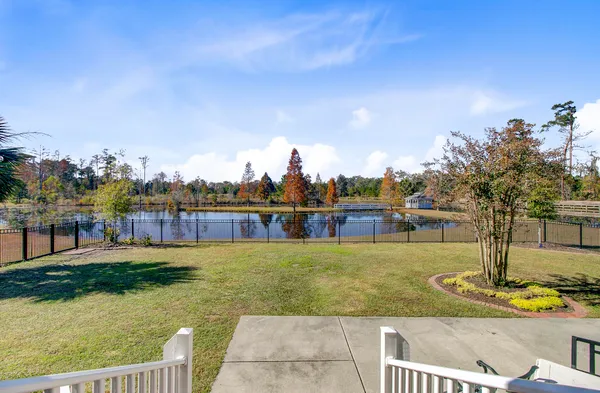 $979,999 | 933 Tree Farm Lane, Cross, SC 29436