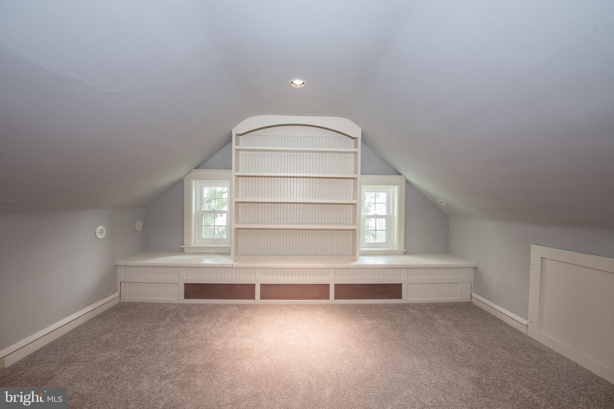 2412 Hollis Road Havertown, PA 19083 - Photo 24 of 27 Third Floor