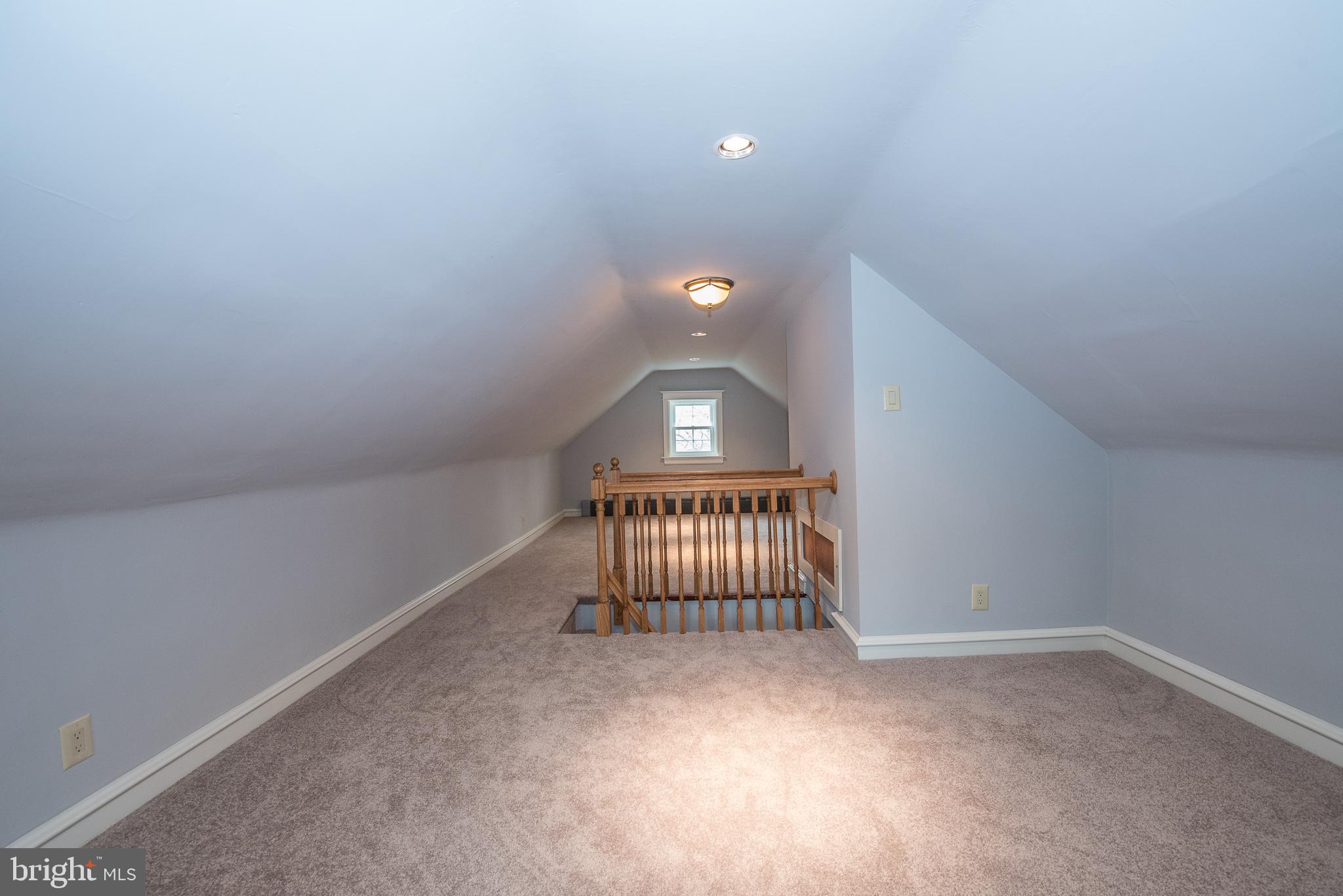 2412 Hollis Road Havertown, PA 19083 - Photo 25 of 27 Third Floor