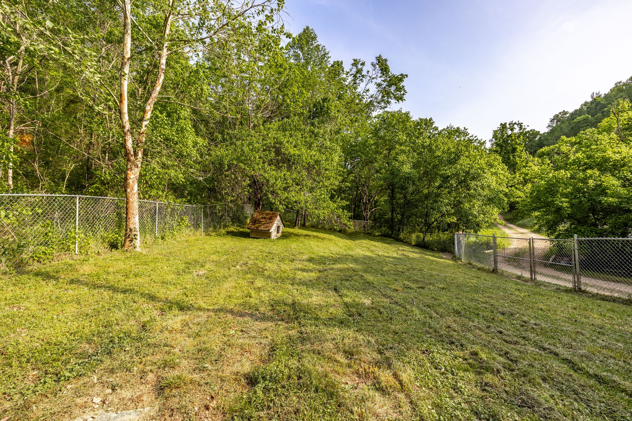 590 Leath Chapel Road Bethpage, TN 37022 - Photo 18 of 41