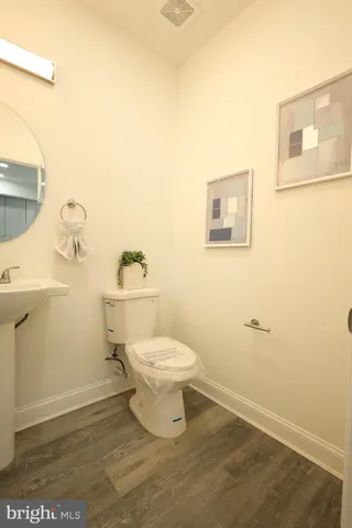 $345,000 | 3318 North Market Street, Wilmington, DE 19802