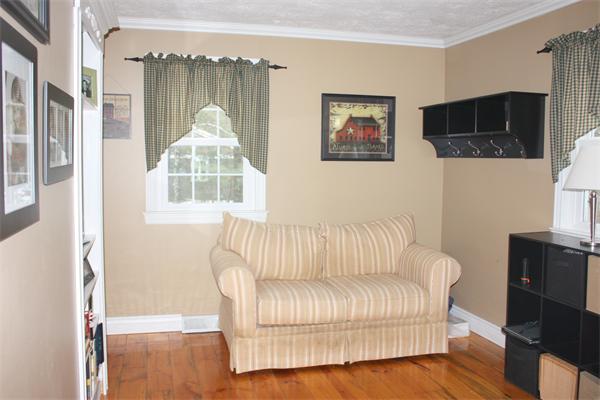 5 Spring Street Plympton, MA 02367 - Photo 10 of 24 Gallery Image 10