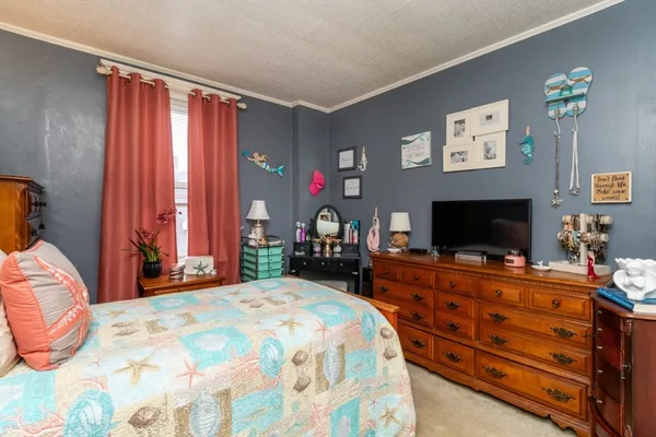 $615,000 | 1930 Acushnet Avenue, New Bedford, MA 02745