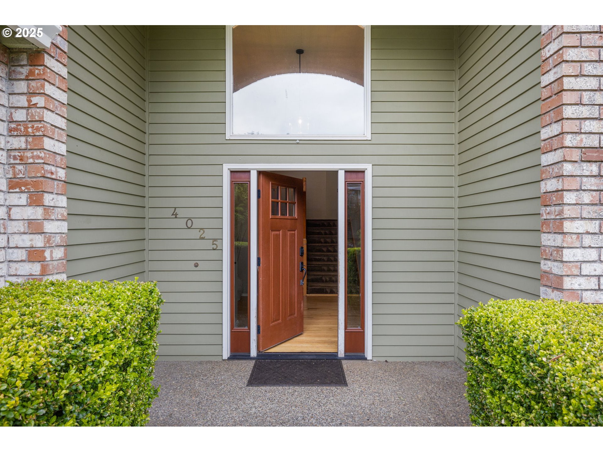 4025 Horton Road West Linn, OR 97068 - Photo 3 of 48 Gallery Image 3