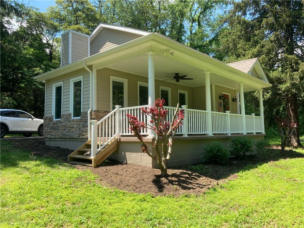 746 Crawford Road Pittsburgh, PA 15237 - Photo 1 of 25